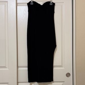 Elegant Black Strapless Dress